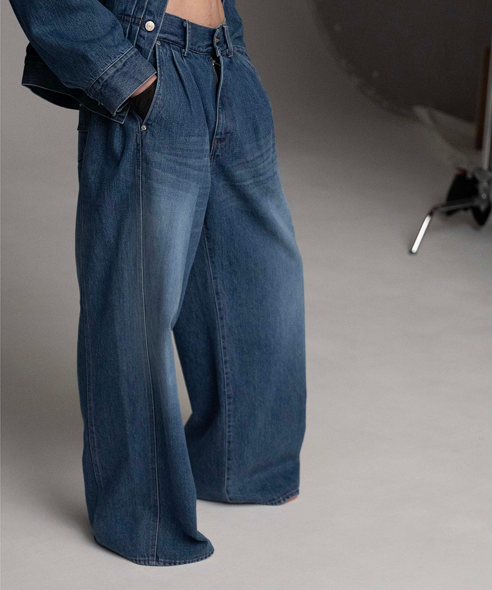 美品　EZUMi　25SS　デニム タック ワイドパンツ　ブラック　M デニムタックワイドパンツ – EZUMi